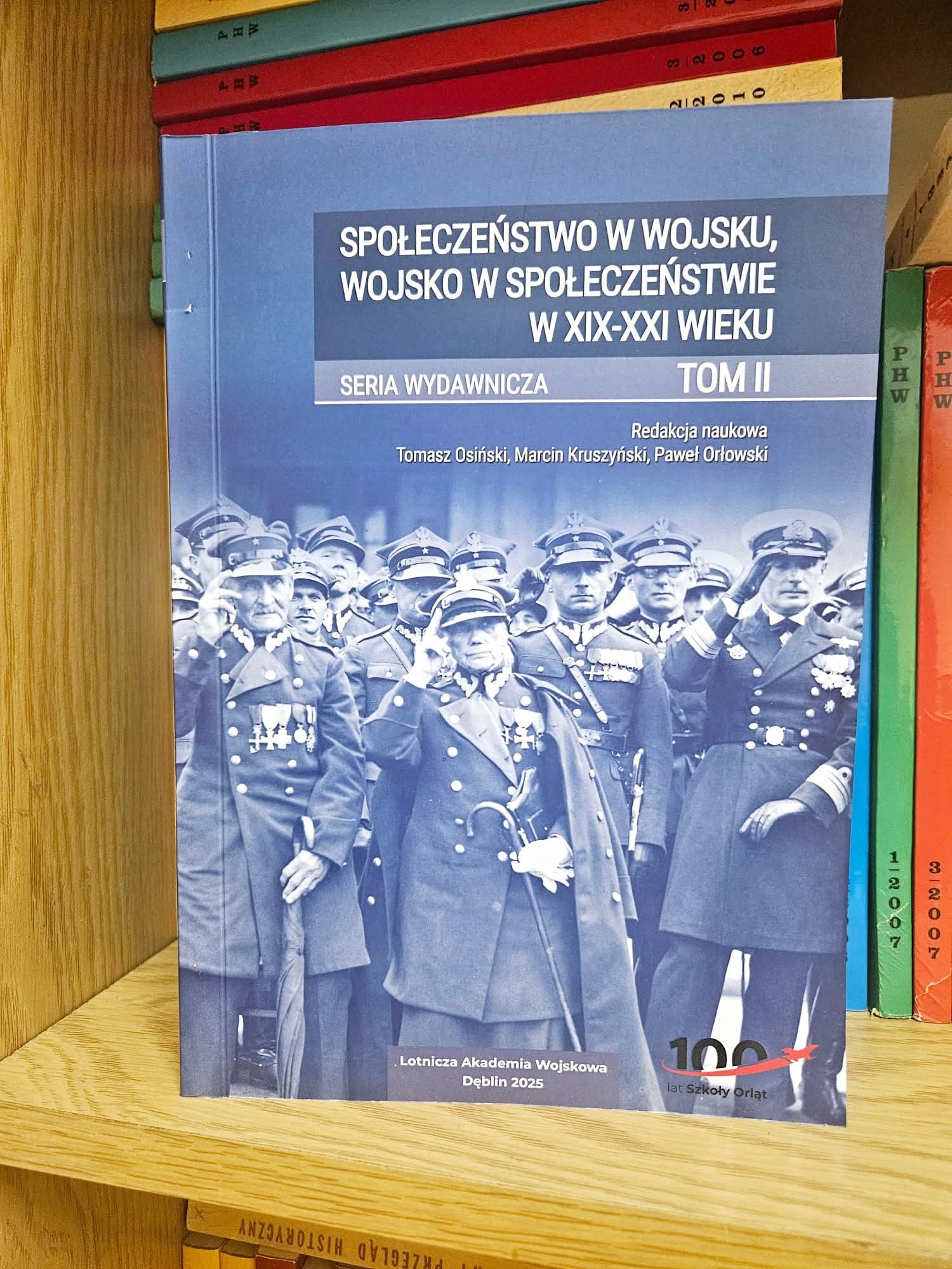 Spoeczestwo w wojsku 2025